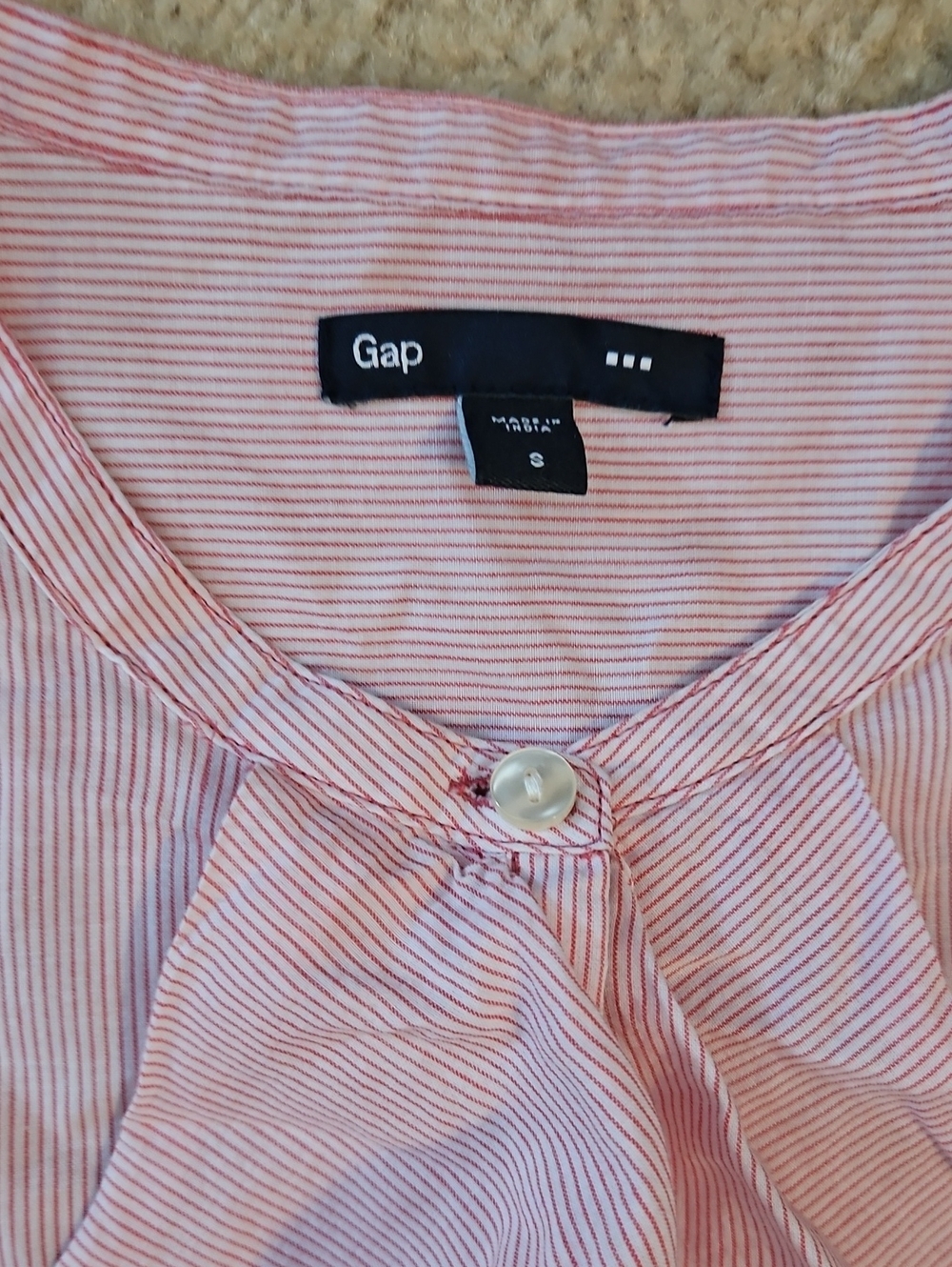 GAP Light Pink Ruffle Front Blouse - Picture 2 of 3